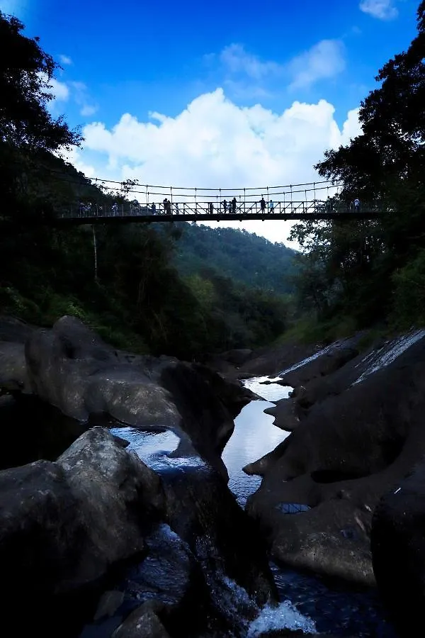 Johns Solitude Anachal