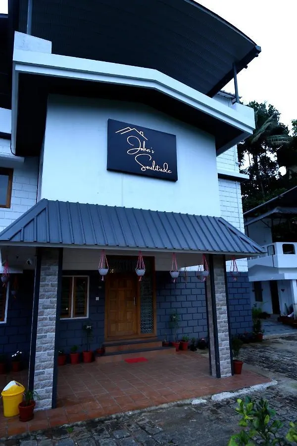 Homestay Johns Solitude Anachal